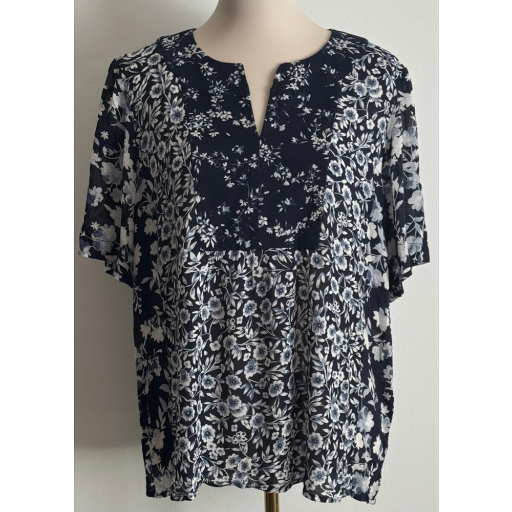 Women's J.Jill Navy & White Floral Tunic Top M